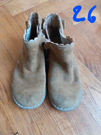 Lot chaussures taille 26