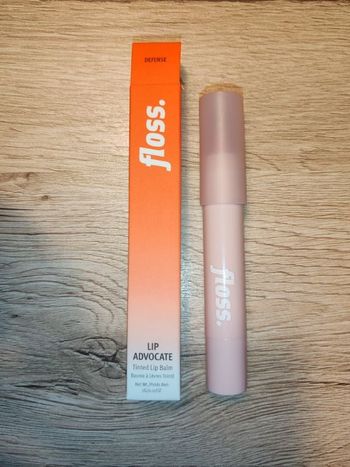 Baume à lèvres teinté floss