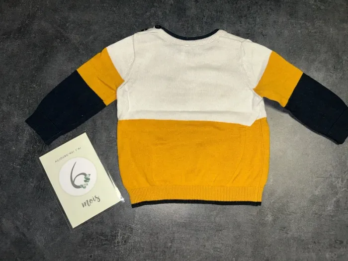 Pull « voiture jaune » - photo numéro 5