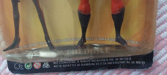 Pack vintage de 2 figurines Mr Incredible Les indestructibles - photo numéro 9