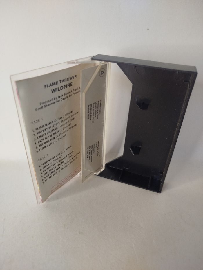 Wildfire - Flamethrower - Cassette audio - photo numéro 5