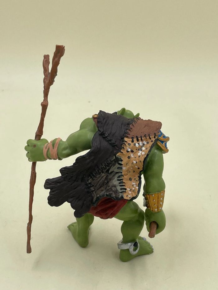 Figurine guerrier Fantasy Orgre vert avec arme 10 cm - photo numéro 3