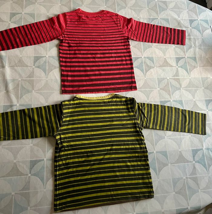 Lot de 2 t shirts - garçon - 6 ans - NKY - en très bon état - photo numéro 2