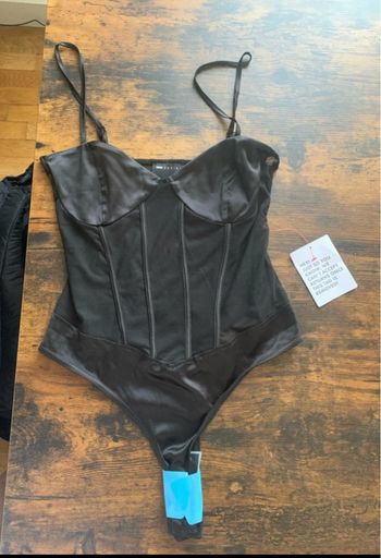 Body jamais porté