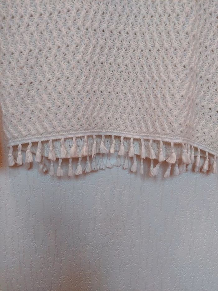 Joli pull femme New Look 36 crème maille ajourée petits pompons en bas - photo numéro 4