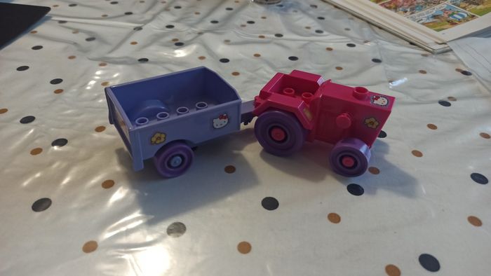 Tracteur avec remorque Hello Kitty - photo numéro 2