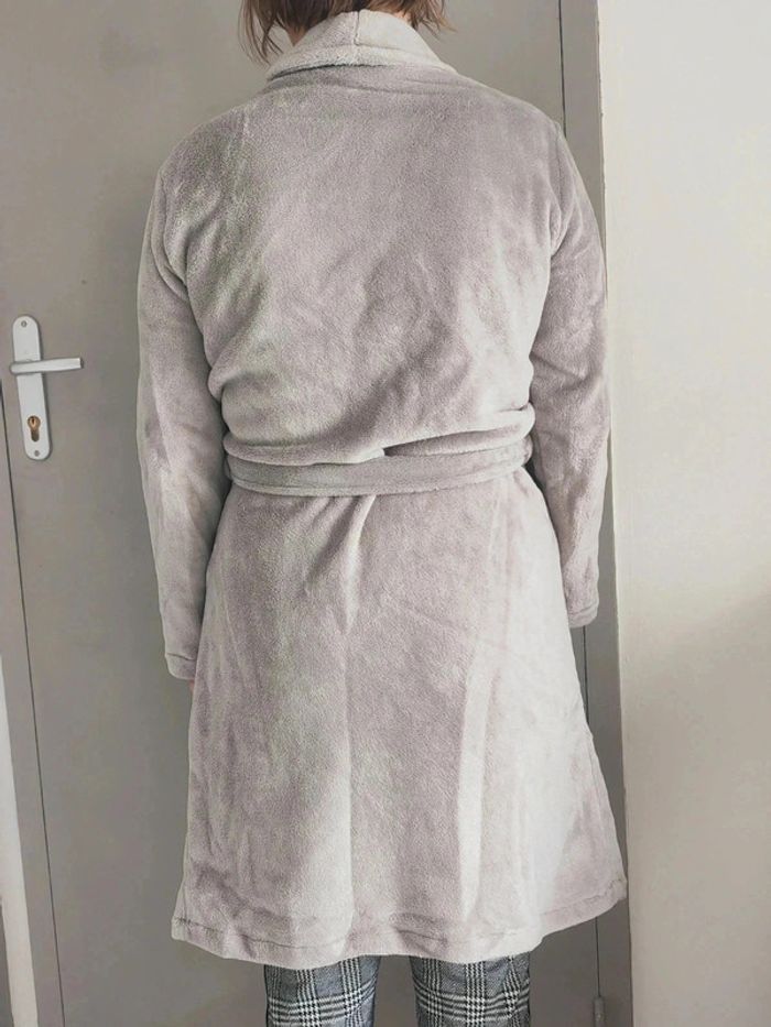 Peignoir - photo numéro 2