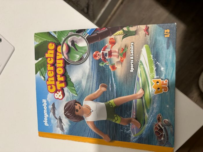 Livre cherche et trouve