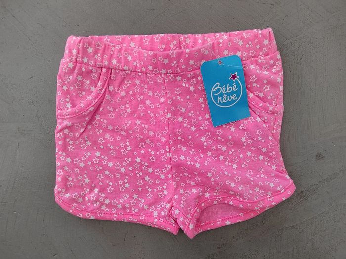 Short 6 mois