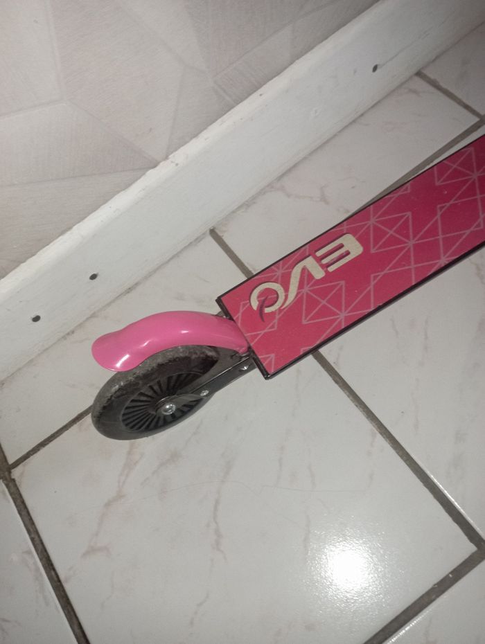 Trotinette - photo numéro 2