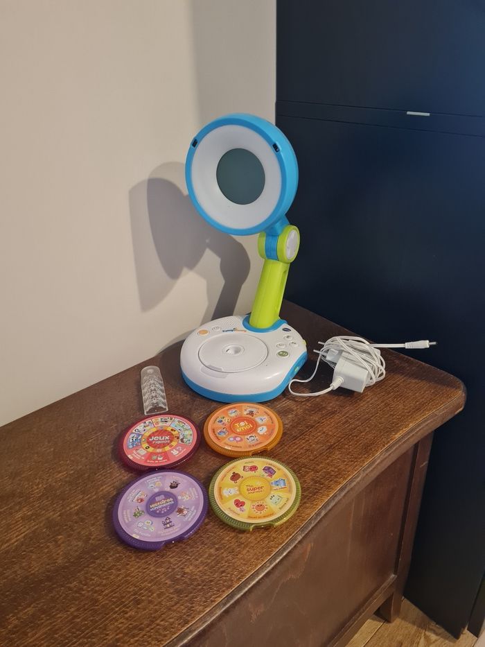 Lampe interactive Funny SunnyMon compagnon intéractif Funny Sunny - Vtech