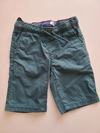 Short 4 ans