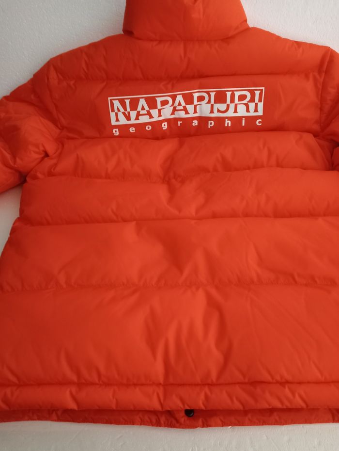 NAPAPIJRI veste orange , chaude, S (taille grand), super confort ! Neuve. - photo numéro 3