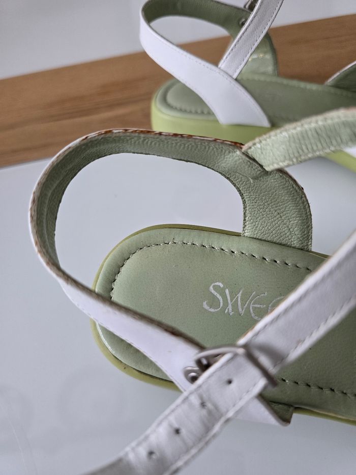 Sandales cuir Sweet pointure 40 neuves - photo numéro 4