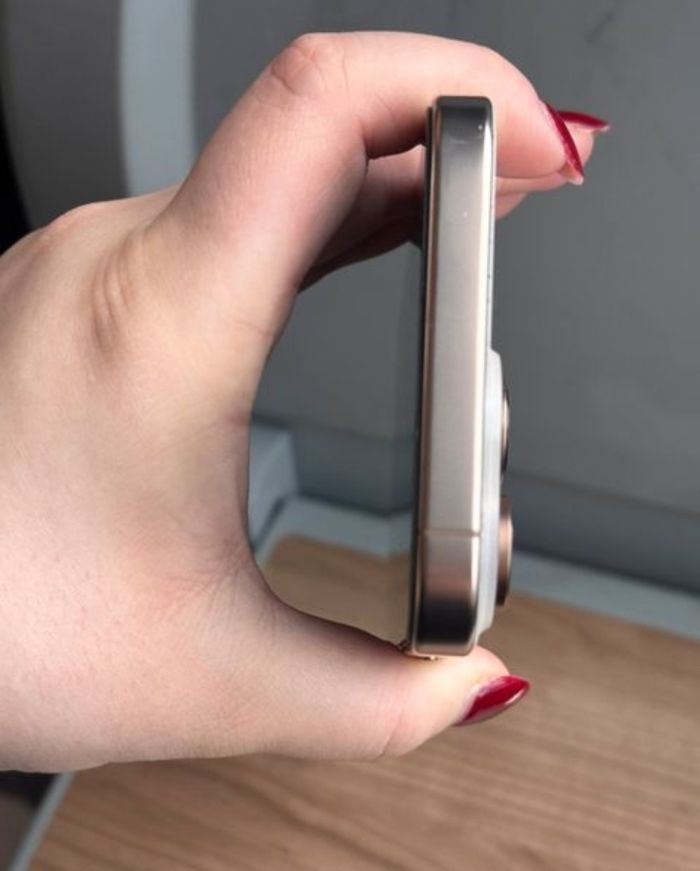 iPhone-16-pro-max - photo numéro 7