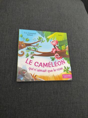 le caméléon qui n'aimait que le rose