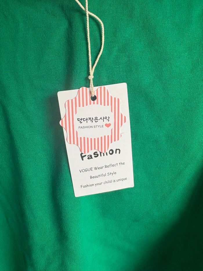 T-shirt vert oversized avec noeuds manches et dos - photo numéro 3