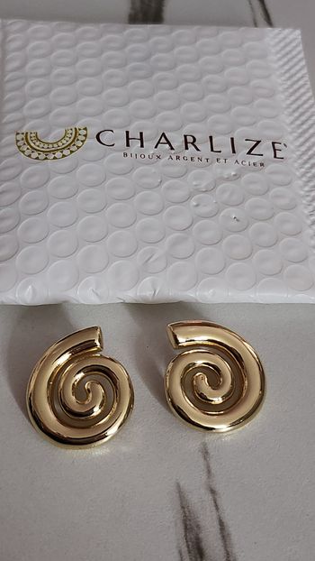 Boucles d'oreilles acier inoxydable plaqué or jaune 