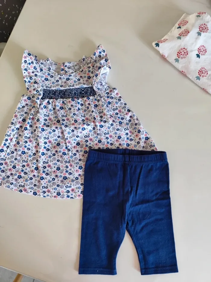 2 ensembles fille 12 mois - photo numéro 4