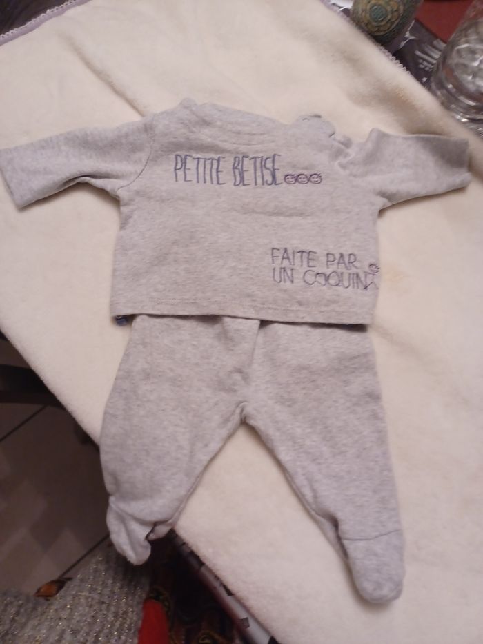 Lot de vêtements bébé - photo numéro 9