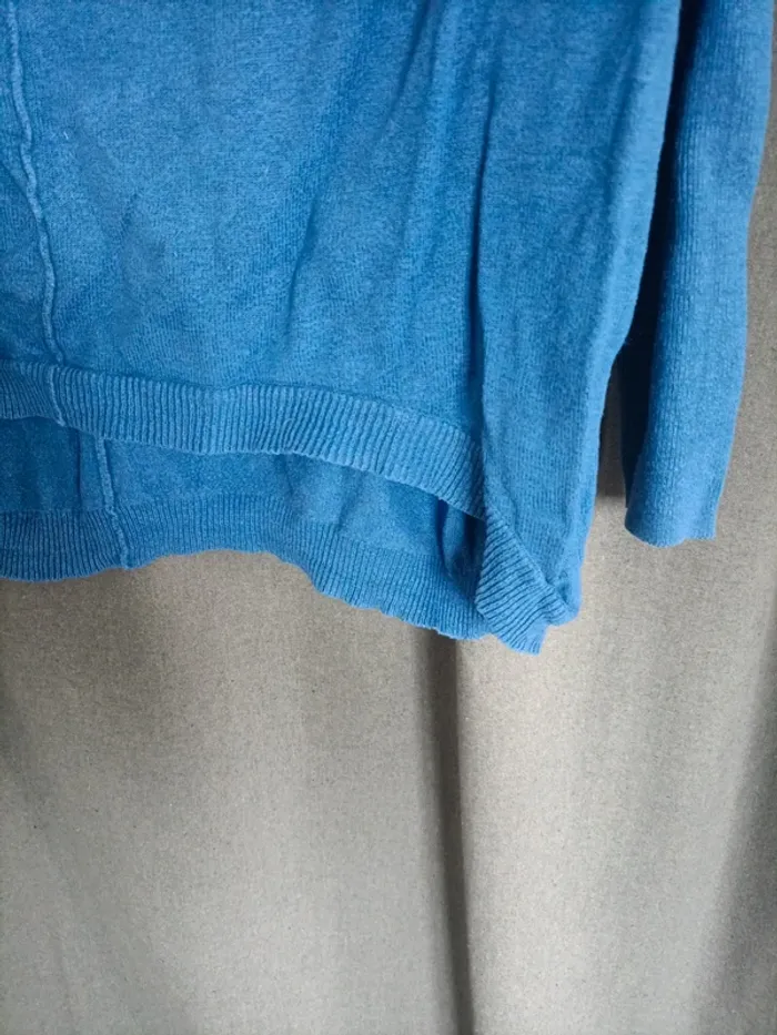 Pull an lainage bleu électrique - photo numéro 2