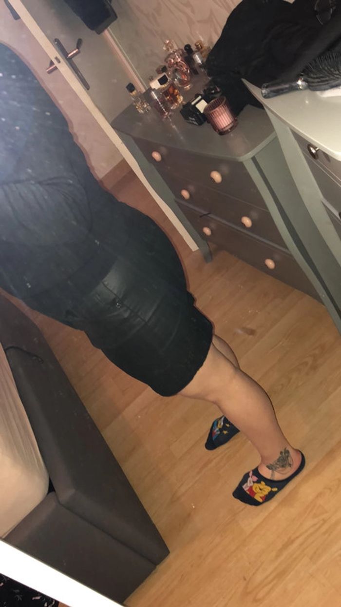 Jupe simili - photo numéro 2