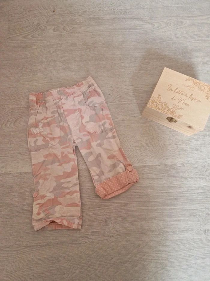 Pantacourt / bermuda militaire rose IKKS đ12 moisđ