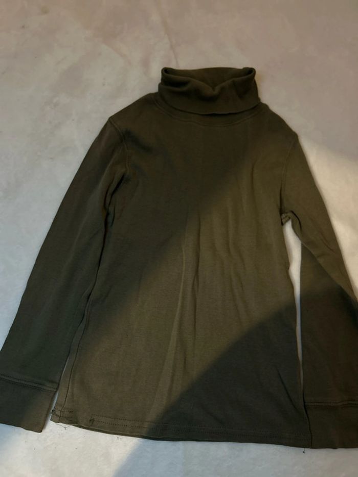 Pull fin colle rouler
