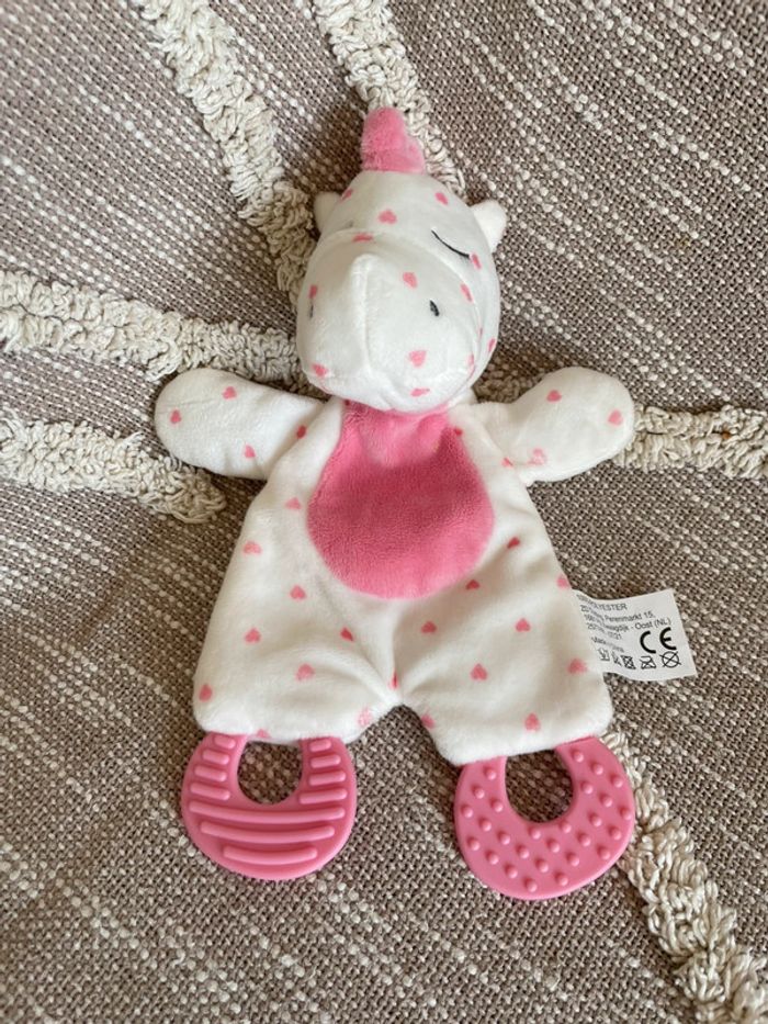 Peluche doudou 24cm Action licorne blanche et rose coeur parfait état