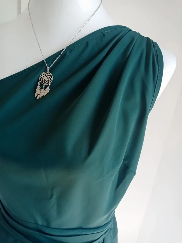 Robe habillée vert canard avec drapé devant et épaule dénudée T.M neuf avec étiquette Cupshe - photo numéro 2