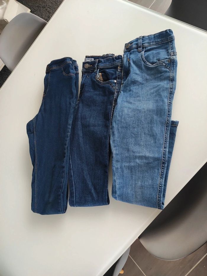 Lot de trois jeans