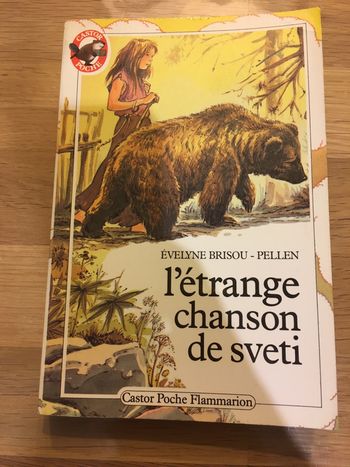 Livre L’étrange chanson de sveti de Evelyn Brisou Pellen