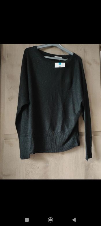Pull fin neuf avec étiquette scintillant taille 38