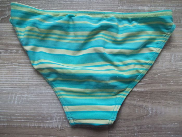 Bikini turquoise DPAM 8 ans - photo numéro 3