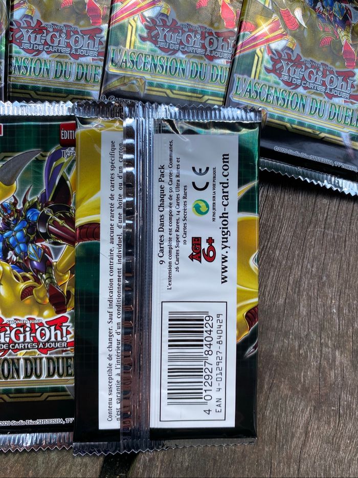 Lot de 8 boosters Yu-Gi-Oh L’Ascension du Duelliste - photo numéro 3
