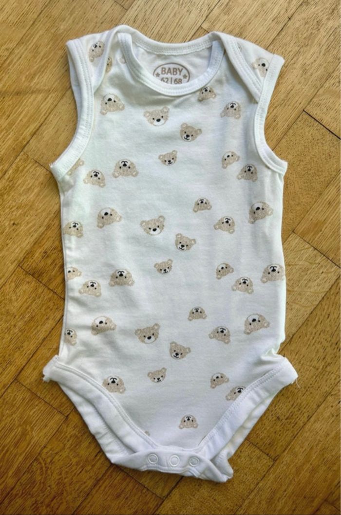 Lot de 6 Bodies Bébé Mixtes (3-6 Mois) - Baby Go - Sans Manches (Très Bon État) - photo numéro 2