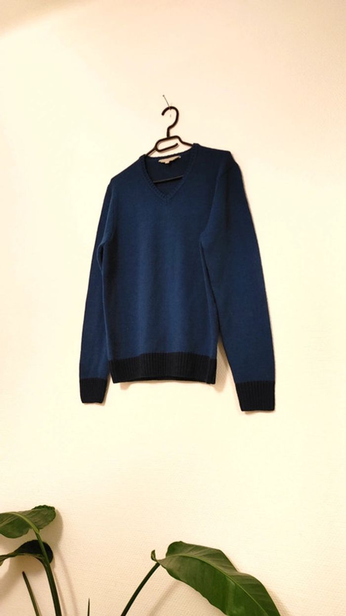 Pull bleu col v marque OVS 100 % acrylique en très bon état - photo numéro 2