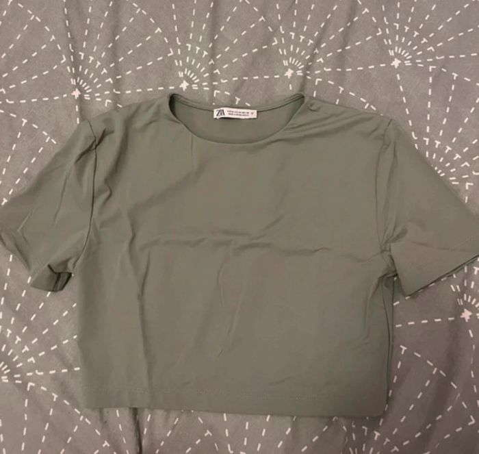 crop top zara