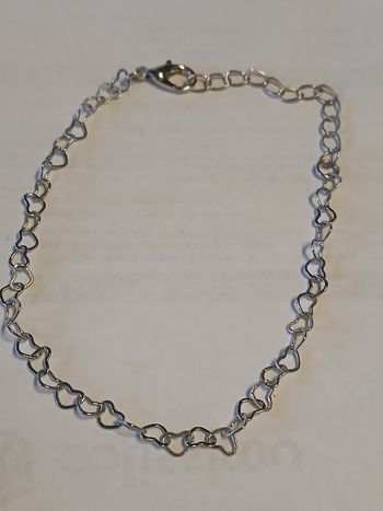 Bracelet avec mailles cœurs