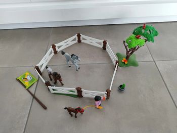 Enclos avec chevaux Playmobil 6931