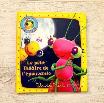 Livre  Le petit théâtre de l'épouvante