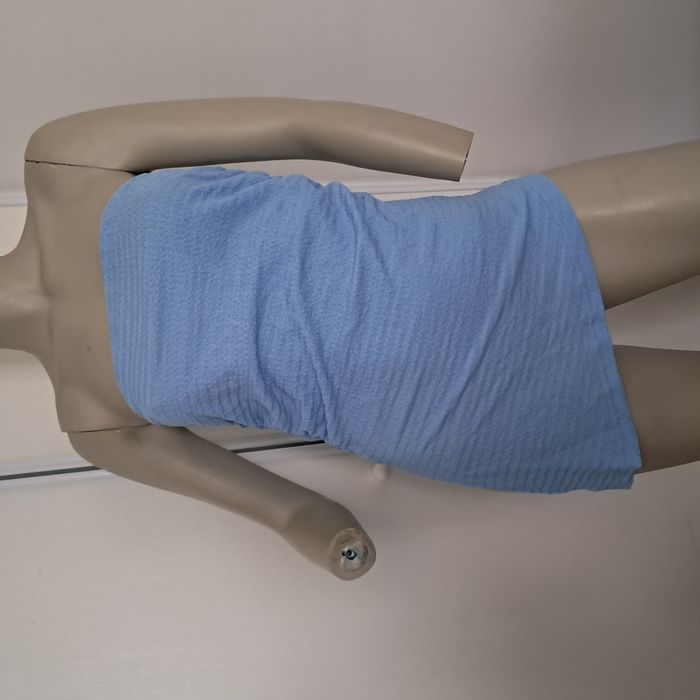 Top épaules dénudées Haut sans bretelle asymétrique bleu Taille M Neuf - photo numéro 4