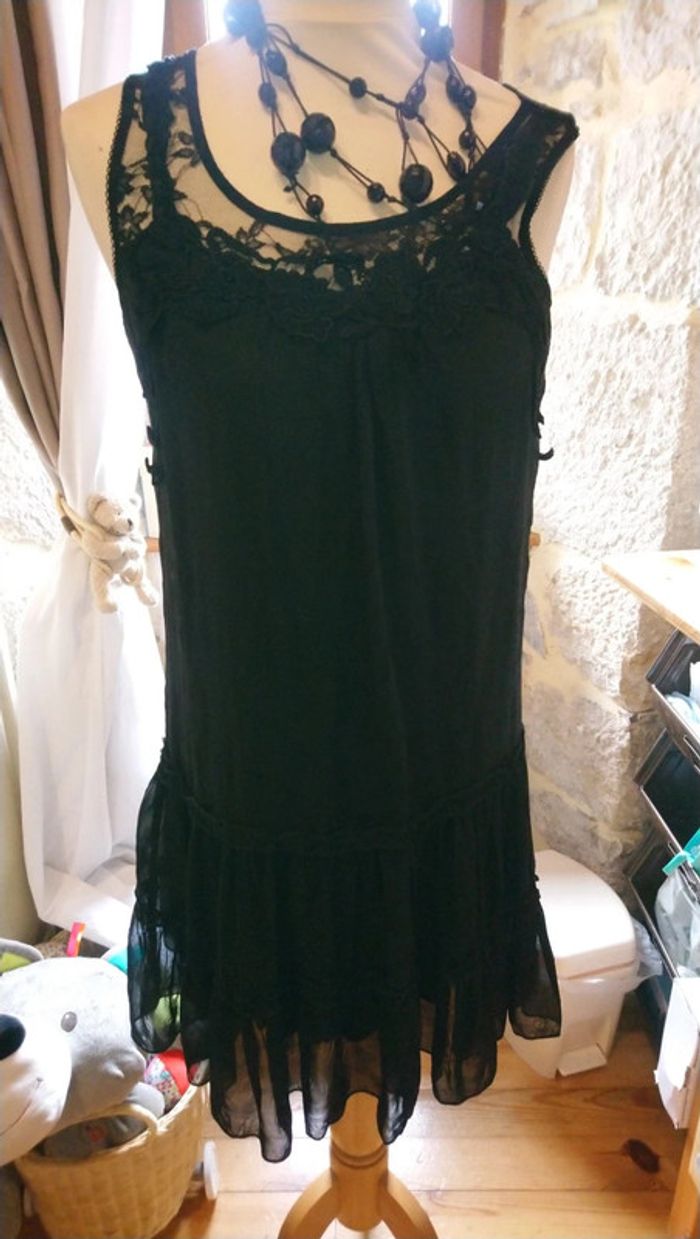 Superbe robe cache cache neuve taille 36