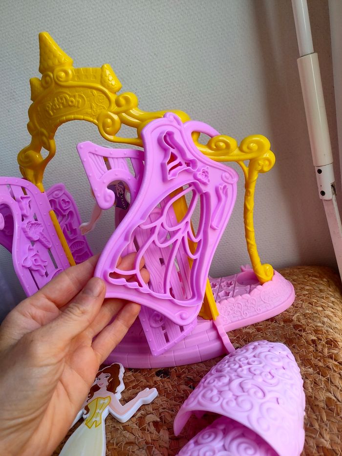 La boutique de mode des princesses Disney - photo numéro 2