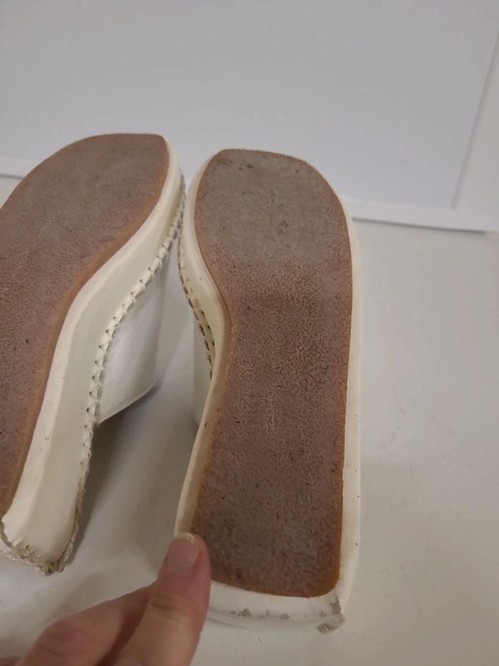 Sandales à semelle compensée taille 38 - photo numéro 9