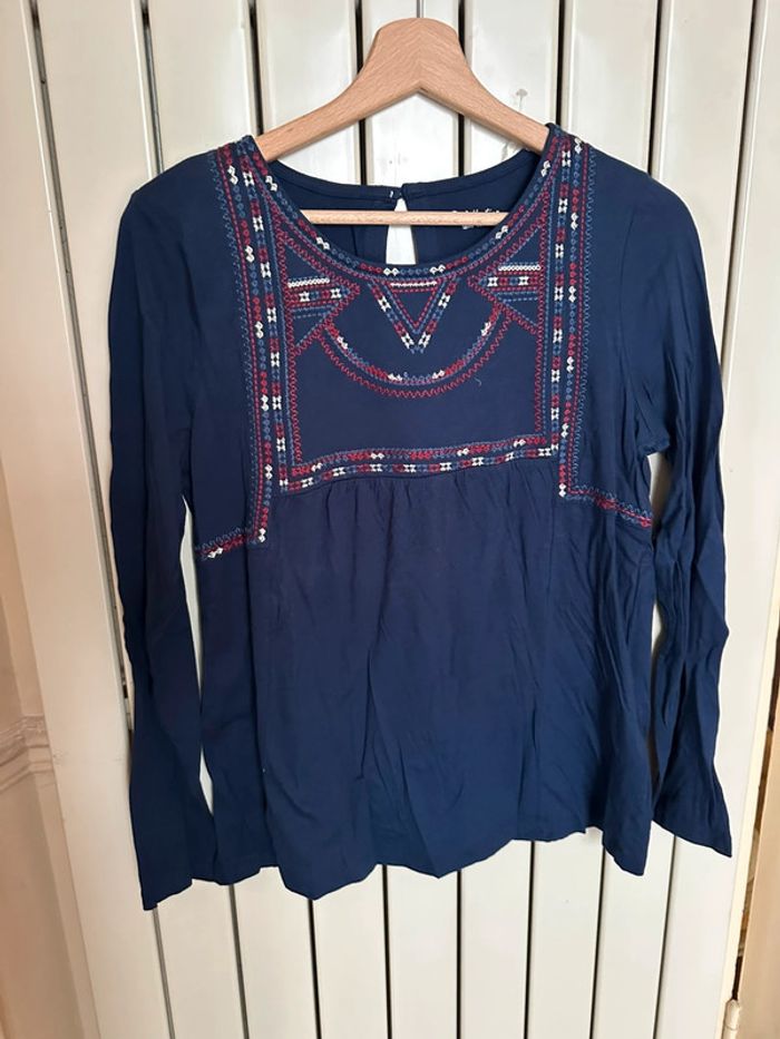 T shirt a manches longues a broderies M