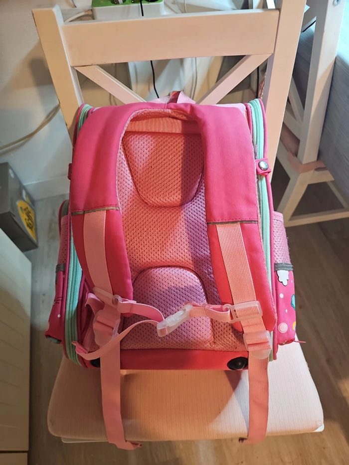 Cartable licorne avec sa trousse - photo numéro 2