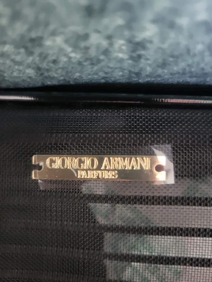 Trousse de toilette Giorgio Armani Parfums - photo numéro 4