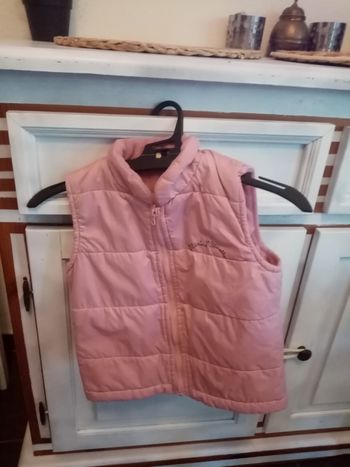Gilet sans manche rose fille, excellent état (2ans) in extenso