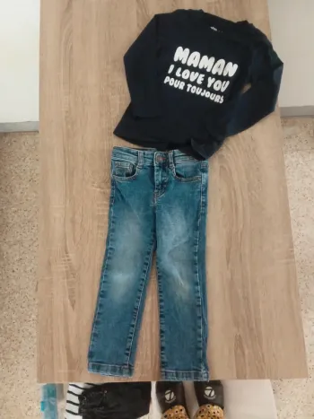 🌹ensemble Vertbaudet/ gemo 3 ans